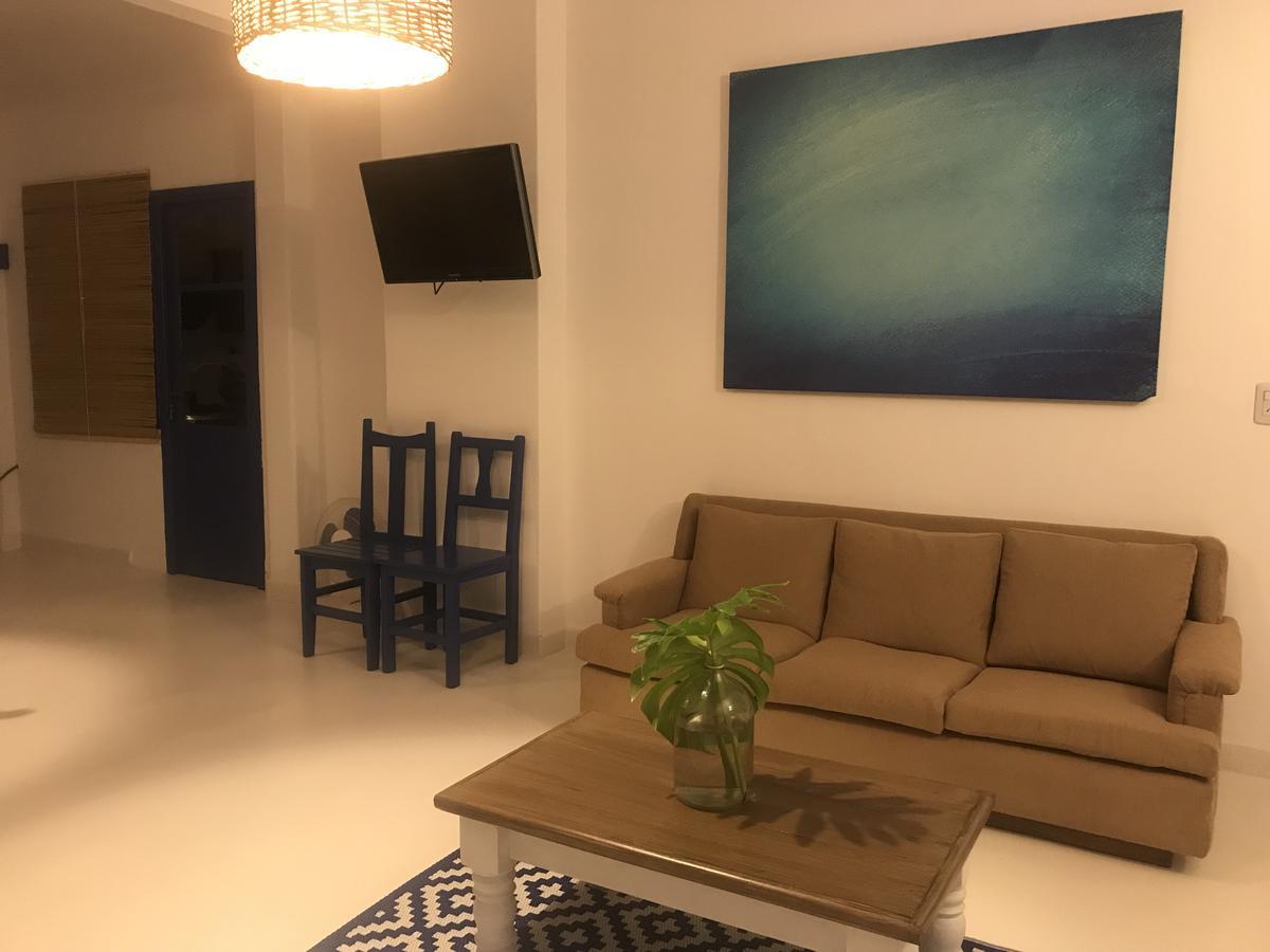 City Hotel Posadas Εξωτερικό φωτογραφία