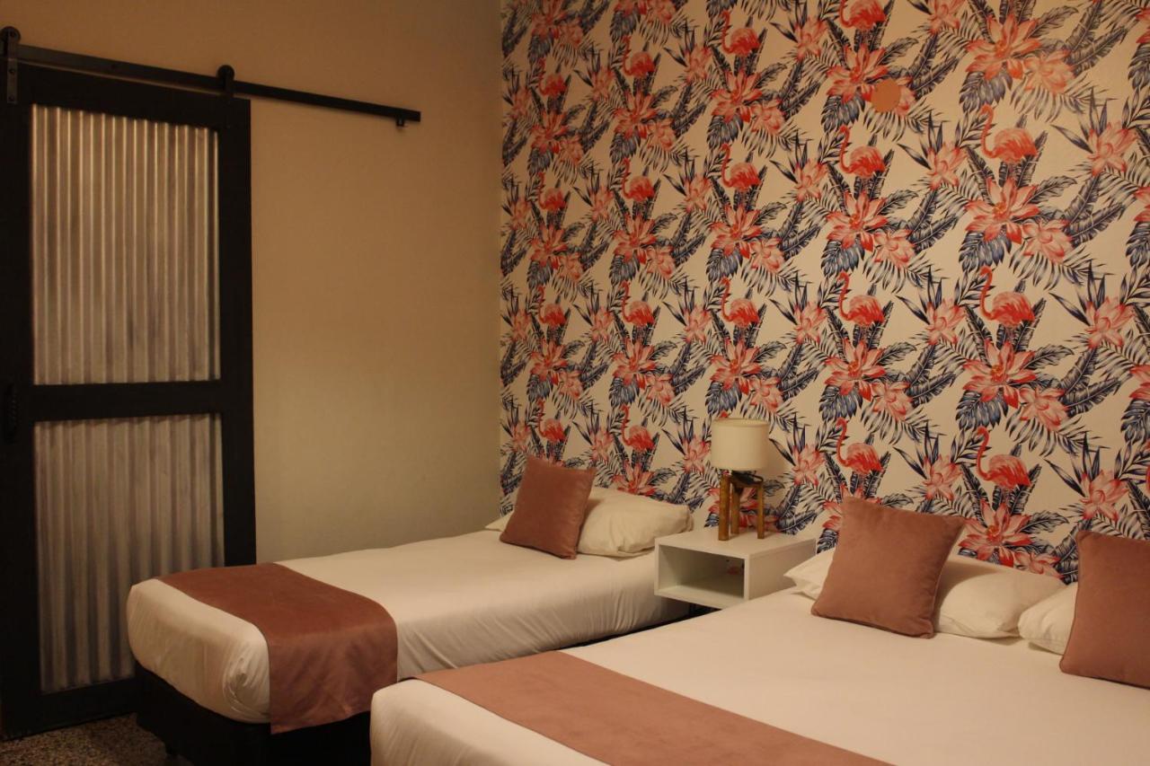 City Hotel Posadas Εξωτερικό φωτογραφία